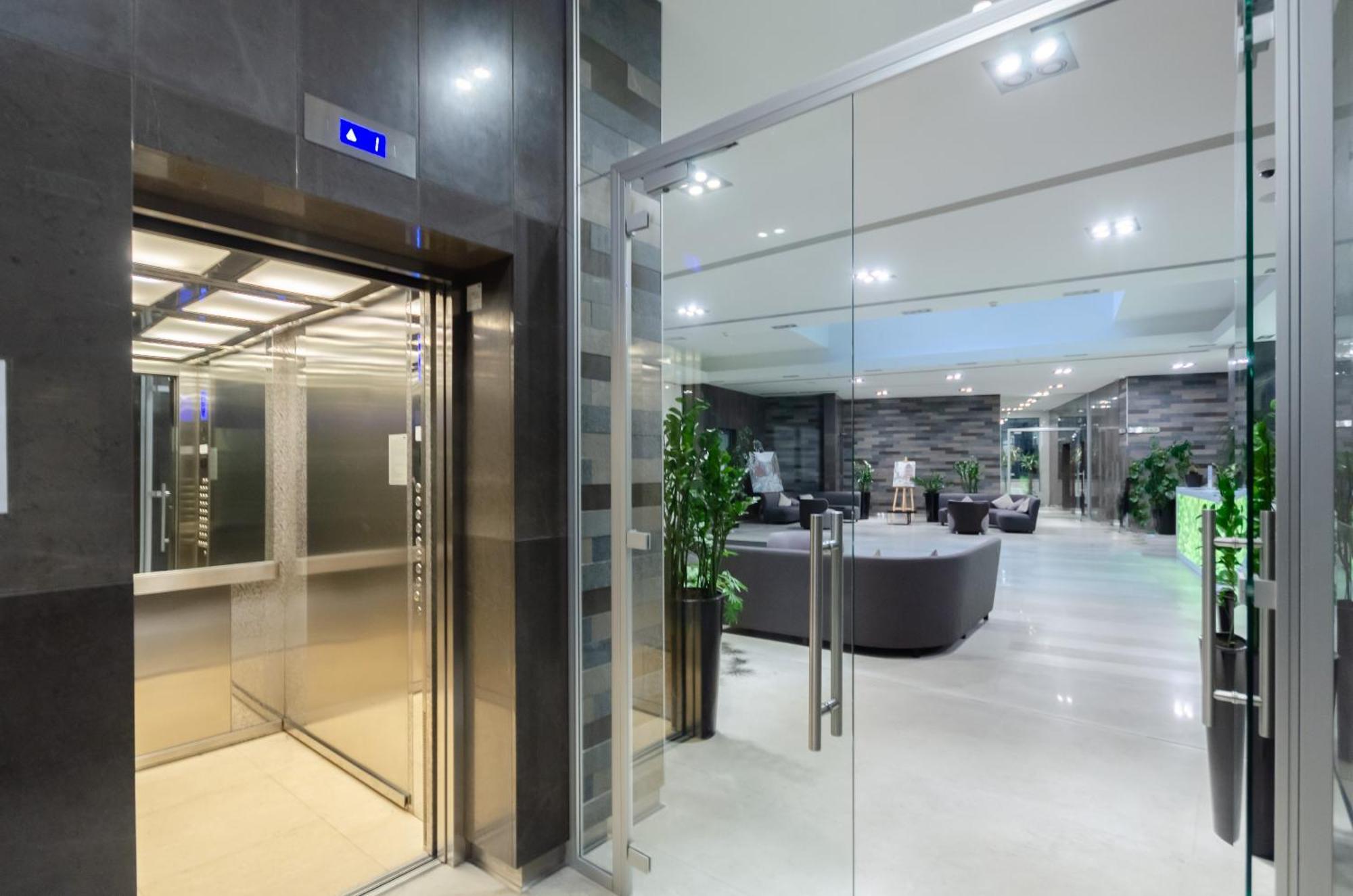 Petrovdom 267-373 In Best Apartments In Rc Central Park キエフ エクステリア 写真